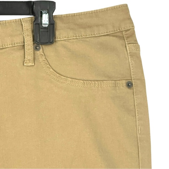 Universal Thread Women’s Slim Leg Mid Rise Skinny Pants Tan Size 16 - Picture 5 of 9